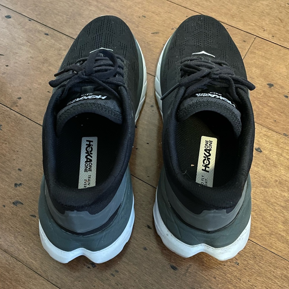 HOKA Women’s MACH 4